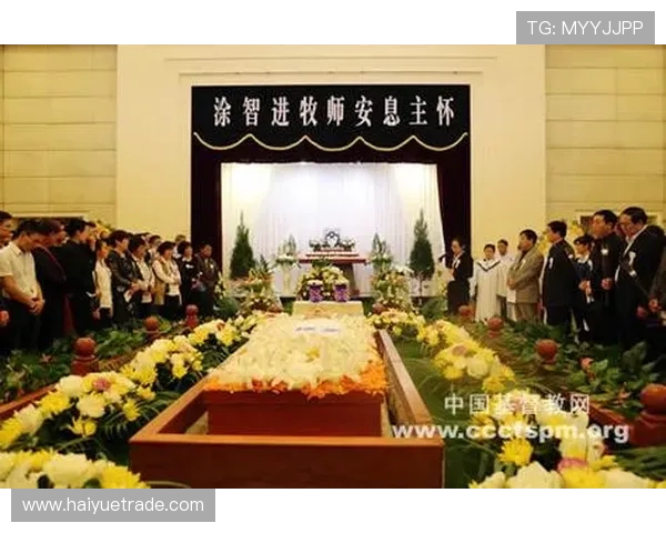 106岁洛约拉校队官方牧师去世引发全美球迷悼念与怀念